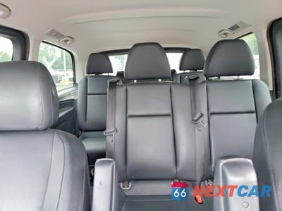 Zdjęcie 10 z 13 samochodu: 2016 MERCEDES-BENZ METRIS VIN:WD4PG2EE4G3086454 - miniatura