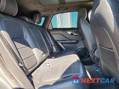 Zdjęcie 10 z 13 samochodu: 2019 JAGUAR F-PACE R - SPORT VIN:SADCL2GX1KA398839 - miniatura