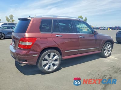 Trzecie zdjęcie samochodu z tyłu: 2010 MERCEDES-BENZ GLK 350 4MATIC VIN:WDCGG8HB2AF462566 - miniatura