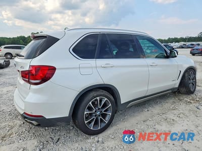 Trzecie zdjęcie samochodu z tyłu: 2018 BMW X5 SDRIVE35I VIN:5UXKR2C57J0Z16790 - miniatura