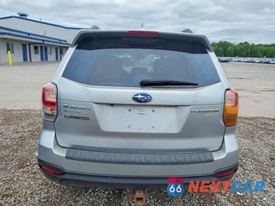 Zdjęcie 6 z 13 samochodu: 2017 SUBARU FORESTER 2.5I PREMIUM VIN:JF2SJAEC2HH442713 - miniatura