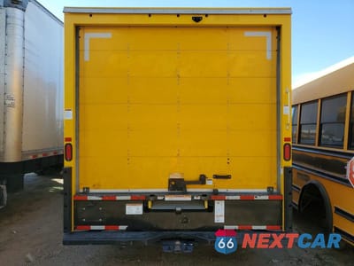 Zdjęcie 6 z 14 samochodu: 2022 GMC SAVANA BOX TRUCK VIN:7GZ37TC78NN004507 - miniatura
