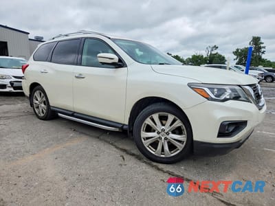 Czwarte zdjęcie samochodu z boku: 2018 NISSAN PATHFINDER S VIN:5N1DR2MM5JC649546 - miniatura