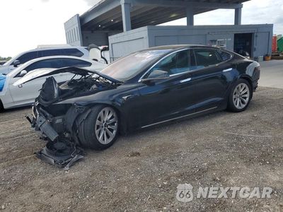 2018 TESLA MODEL S 5YJSA1E23JF248719 - główne zdjęcie licytacji z USA - miniatura
