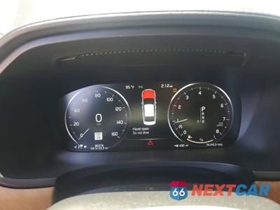 Zdjęcie 9 z 12 samochodu: 2018 VOLVO S90 T6 INSCRIPTION VIN:LVY992MLXJP031903 - miniatura