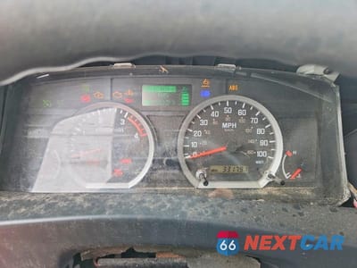 Zdjęcie 9 z 12 samochodu: 2014 ISUZU NPR HD VIN:JALC4W162E7002515 - miniatura