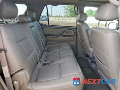 Zdjęcie 11 z 13 samochodu: 2004 TOYOTA SEQUOIA LIMITED VIN:5TDBT48A24S209084 - miniatura