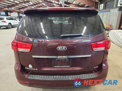 Zdjęcie 6 z 13 samochodu: 2017 KIA SEDONA LX VIN:KNDMB5C16H6308506 - miniatura