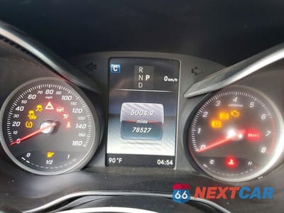 Zdjęcie 9 z 12 samochodu: 2018 MERCEDES-BENZ C 300 4MATIC VIN:55SWF4KB6JU237835 - miniatura
