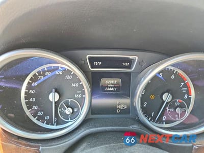 Zdjęcie 9 z 13 samochodu: 2015 MERCEDES-BENZ ML 350 4MATIC VIN:4JGDA5HB7FA586423 - miniatura