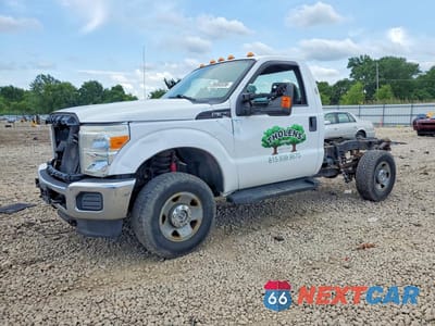 2016 FORD F350 SUPER DUTY 1FTRF3B60GEB67187 - główne zdjęcie licytacji z USA - miniatura