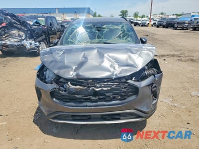 Piąte zdjęcie samochodu w środku: 2025 FORD ESCAPE ST LINE VIN:1FMCU0MZ5SUA27423 - miniatura