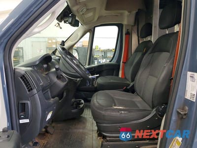 Zdjęcie 7 z 13 samochodu: 2021 RAM PROMASTER 3500 DELIVERY VAN VIN:3C6MRVJG1ME579973 - miniatura