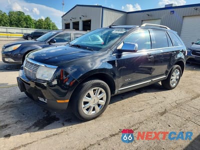 2008 LINCOLN MKX 2LMDU88C88BJ10257 - główne zdjęcie licytacji z USA - miniatura