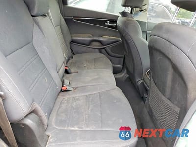 Zdjęcie 11 z 13 samochodu: 2019 KIA SORENTO S V6 VIN:5XYPGDA54KG587084 - miniatura