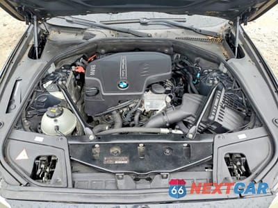 Zdjęcie 11 z 12 samochodu: 2015 BMW 528 XI VIN:WBA5A7C58FD621827 - miniatura