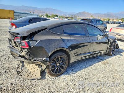 Trzecie zdjęcie samochodu z tyłu: 2022 TESLA MODEL 3 VIN:5YJ3E1EB5NF239096 - miniatura