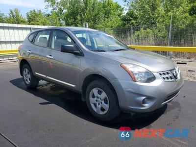 Czwarte zdjęcie samochodu z boku: 2015 NISSAN ROGUE SELECT S VIN:JN8AS5MT0FW660467 - miniatura