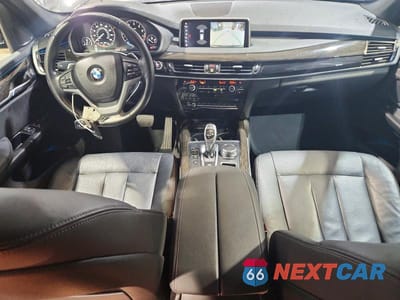 Zdjęcie 8 z 13 samochodu: 2018 BMW X5 XDRIVE35I VIN:5UXKR0C54JL070203 - miniatura
