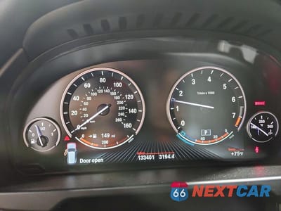 Zdjęcie 9 z 13 samochodu: 2014 BMW X5 XDRIVE50I VIN:5UXKR6C5XE0J73622 - miniatura
