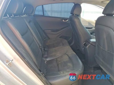 Zdjęcie 10 z 12 samochodu: 2018 HYUNDAI IONIQ LIMITED VIN:KMHC05LC9JU073812 - miniatura