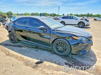 Czwarte zdjęcie samochodu z boku: 2019 TOYOTA CAMRY SE VIN:4T1B11HK7KU282940 - miniatura