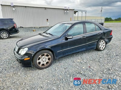 2005 MERCEDES-BENZ C 240 WDBRF61J65A724744 - główne zdjęcie licytacji z USA - miniatura