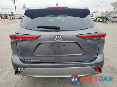 Zdjęcie 6 z 13 samochodu: 2022 TOYOTA HIGHLANDER LE VIN:5TDZZRAH6NS554511 - miniatura