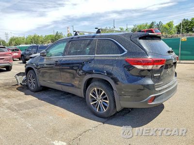 Drugie zdjęcie samochodu z przodu: 2019 TOYOTA HIGHLANDER XLE VIN:5TDJZRFH9KS608742 - miniatura