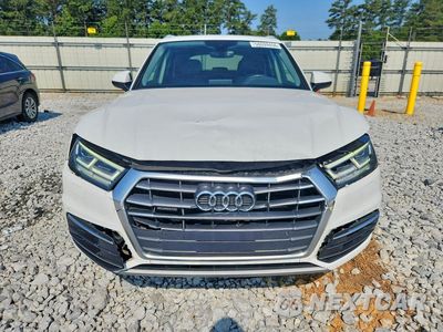 Piąte zdjęcie samochodu w środku: 2018 AUDI Q5 PREMIUM PLUS VIN:WA1BNAFY8J2003497 - miniatura