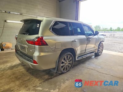 Trzecie zdjęcie samochodu z tyłu: 2017 LEXUS LX 570 VIN:JTJHY7AX6H4234709 - miniatura