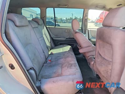 Zdjęcie 11 z 13 samochodu: 2005 TOYOTA HIGHLANDER LIMITED VIN:JTEDP21A450050127 - miniatura