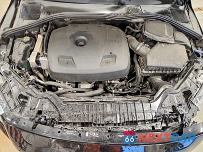 Zdjęcie 11 z 12 samochodu: 2017 VOLVO V60 CROSS COUNTRY PREMIER VIN:YV440MWK8H1035695 - miniatura