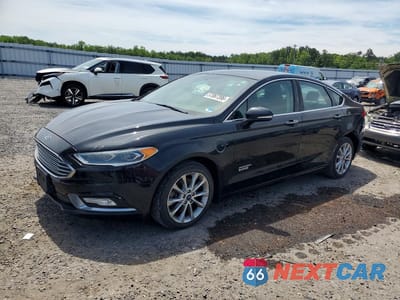 2017 FORD FUSION SE PHEV 3FA6P0PU7HR332095 - główne zdjęcie licytacji z USA - miniatura