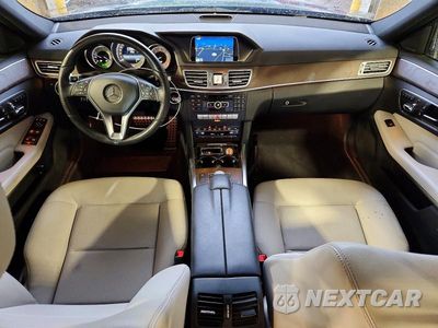 Zdjęcie 8 z 12 samochodu: 2015 MERCEDES-BENZ E 350 4MATIC WAGON VIN:WDDHH8JB9FB110462 - miniatura