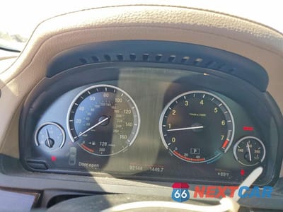 Zdjęcie 9 z 12 samochodu: 2011 BMW 750 LXI VIN:WBAKC8C57BC434114 - miniatura