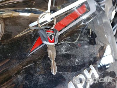 Zdjęcie 8 z 9 samochodu: 2018 TRIUMPH MOTORCYCLE STREET TRIPLE RS VIN:SMTA464S4JT816427 - miniatura