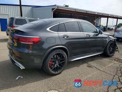 Trzecie zdjęcie samochodu z tyłu: 2021 MERCEDES-BENZ GLC COUPE 63 S 4MATIC AMG VIN:W1N0J8KB7MF969087 - miniatura
