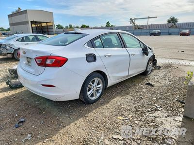 Trzecie zdjęcie samochodu z tyłu: 2018 CHEVROLET CRUZE LT VIN:1G1BE5SM8J7178148 - miniatura