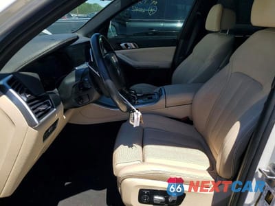 Zdjęcie 7 z 13 samochodu: 2021 BMW X5 SDRIVE 40I VIN:5UXCR4C01M9H62729 - miniatura
