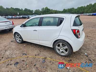 Drugie zdjęcie samochodu z przodu: 2015 CHEVROLET SONIC LTZ VIN:1G1JE6SB5F4212040 - miniatura