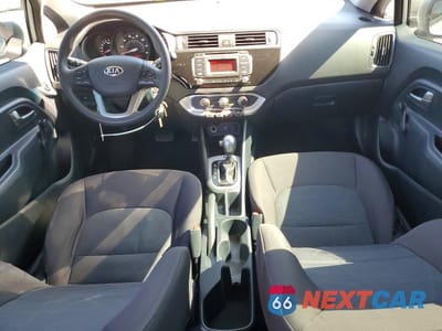 Zdjęcie 8 z 12 samochodu: 2016 KIA RIO LX VIN:KNADM5A32G6621580 - miniatura