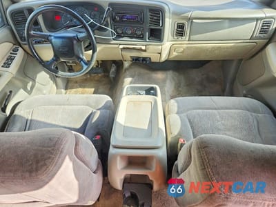 Zdjęcie 8 z 14 samochodu: 2002 CHEVROLET SUBURBAN C1500 VIN:3GNEC16Z82G350202 - miniatura