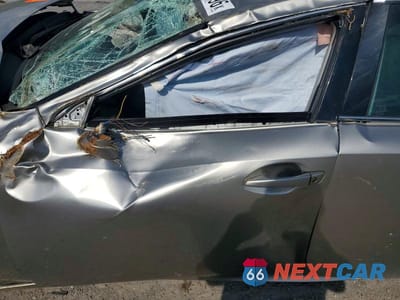 Zdjęcie 7 z 13 samochodu: 2019 LEXUS IS 300 VIN:JTHC81D26K5039090 - miniatura