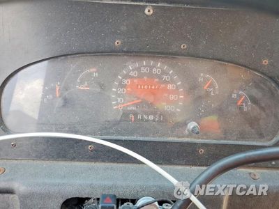 Zdjęcie 9 z 12 samochodu: 2000 FORD F-59 VIN:1FCJE39L4YHA52569 - miniatura