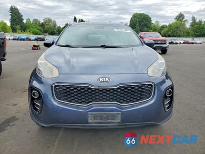 Piąte zdjęcie samochodu w środku: 2017 KIA SPORTAGE EX VIN:KNDPNCAC0H7245667 - miniatura
