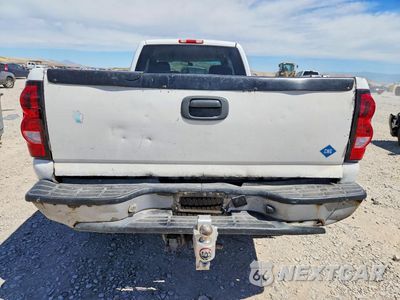 Zdjęcie 6 z 11 samochodu: 2006 CHEVROLET SILVERADO K3500 VIN:1GCHK39U16E192738 - miniatura