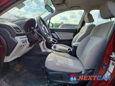 Zdjęcie 7 z 12 samochodu: 2017 SUBARU FORESTER 2.5I VIN:JF2SJAAC4HH404647 - miniatura