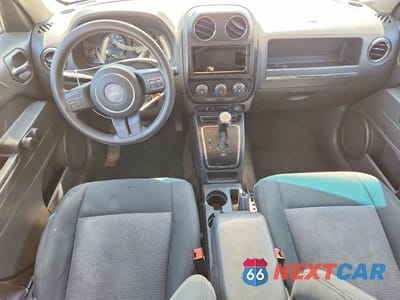 Zdjęcie 8 z 13 samochodu: 2013 JEEP PATRIOT SPORT VIN:1C4NJRBB8DD168182 - miniatura