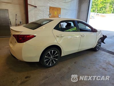 Trzecie zdjęcie samochodu z tyłu: 2019 TOYOTA COROLLA SE VIN:2T1BURHE7KC156448 - miniatura